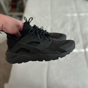 Mens 11 Nike Air Hurrache